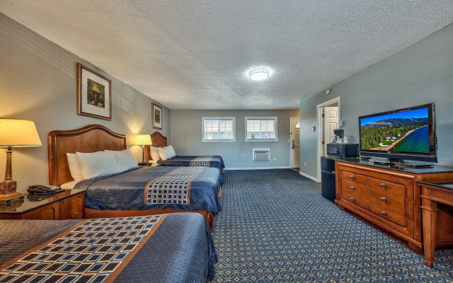 Lake Ridge Hotel