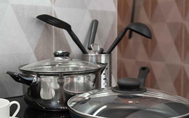 Санди на улице  Корабельная