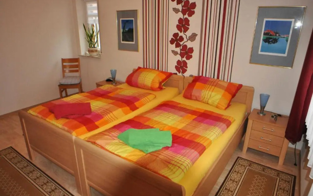 Ferienwohnung Anni, 65325