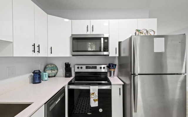 Ocean Drive Villas- Unit A