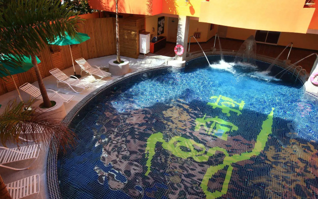 Shakira Resort Kenting