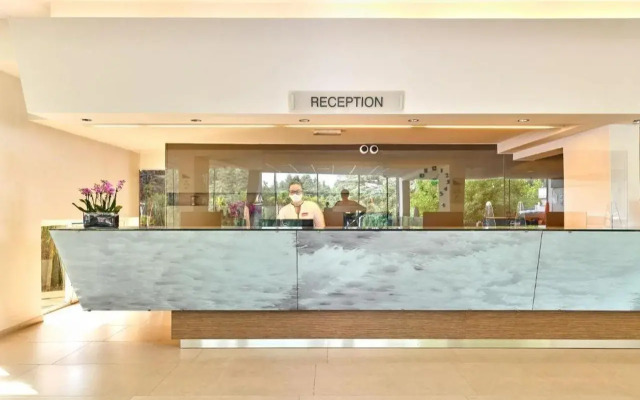Hotel Mediteran Plava Laguna
