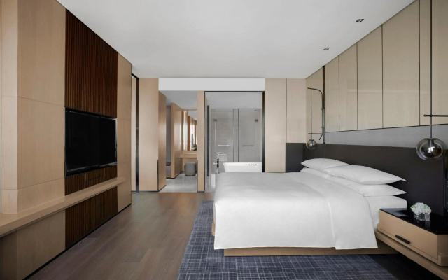 Shenyang Marriott Hotel – Guest Rooms – Shenyang