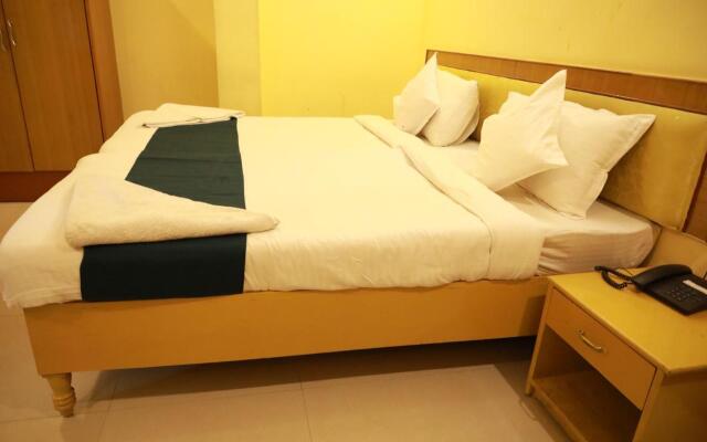 Sravanthy Inn