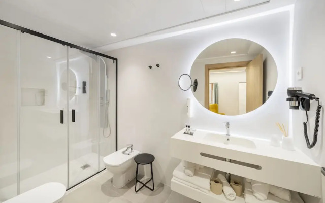 Odyssey Rooms