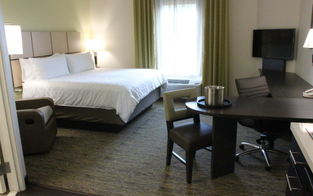 Candlewood Suites Valdosta Mall by IHG