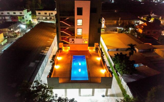 Comet Hotel Suratthani