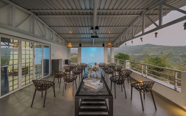 CosmicStays Ekantam - Mountain View Villa near Pune
