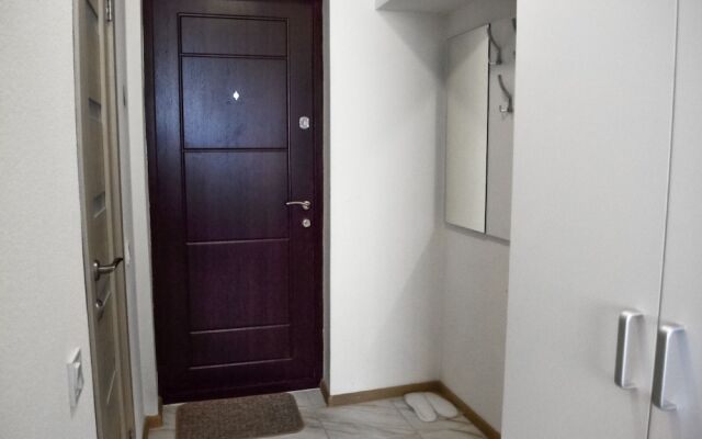 Smart House Hotel