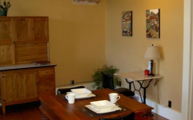 In Season Guest Suite