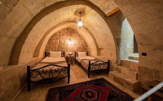 Zula Cave House