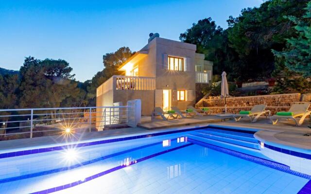 Villa in Ibiza Town, sleeps 6 - Can Damia