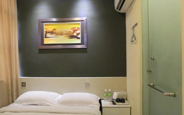 Putra One Avenue Hotel
