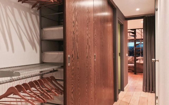 Modern Loft Duplex Penthouse Free parking