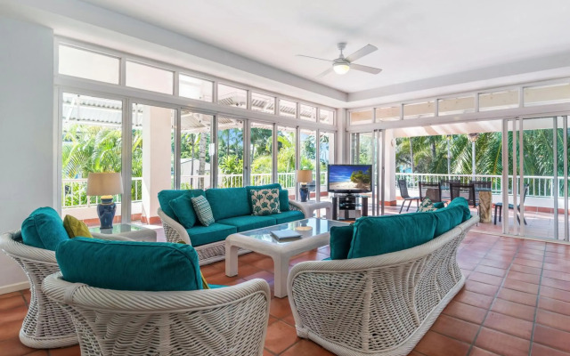 Balboa Holiday Apartments