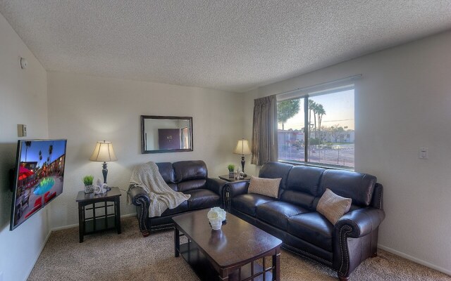 Park Suites at 236 - One Bedroom Apartment