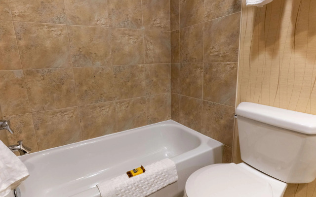 Best Western Plus South Edmonton Inn & Suites