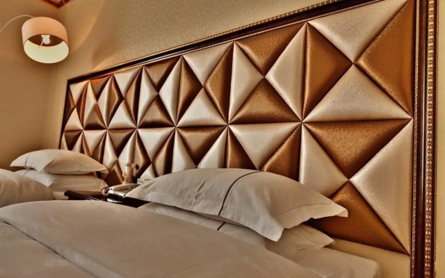 Chengdu Sai Jia Shu Shi Business Hotel