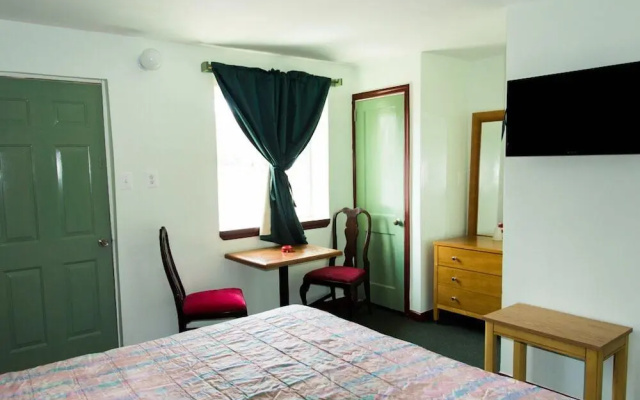 Bay Drive Motel