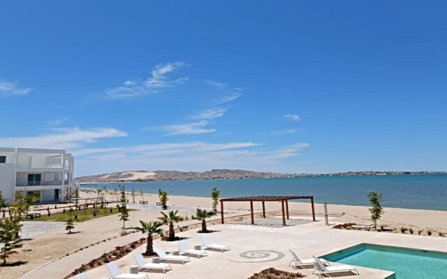 Blue House LV 2-4 Costa Divina by Kivoya