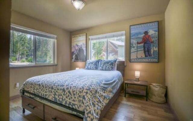 Paws in the Mountains