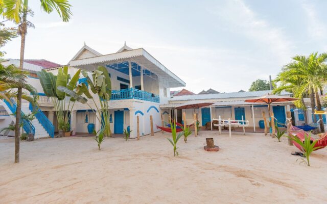 Kafu Hostel & Pool