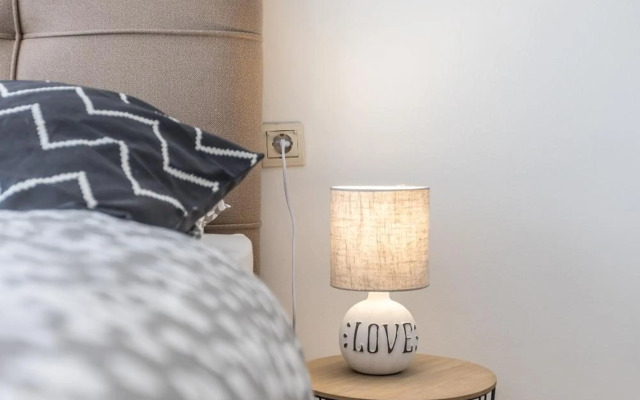 Sunny City Apartment