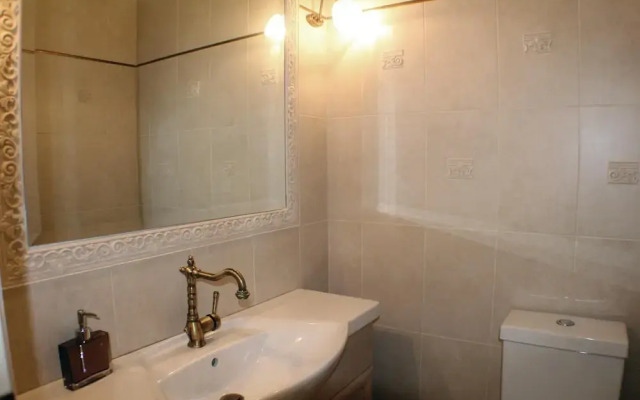 Awesome Home in Nea Makri With Wifi and 3 Bedrooms