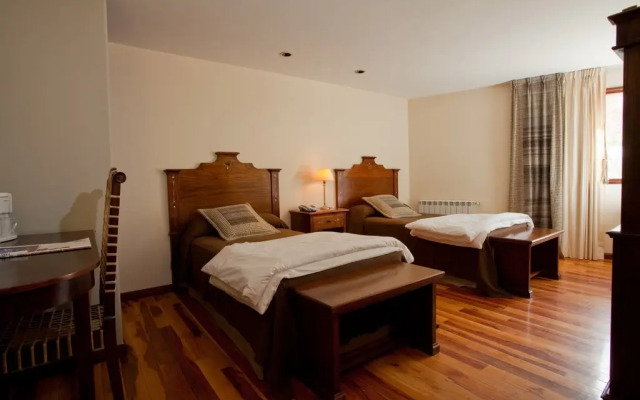 Marques de Tojo Hotel