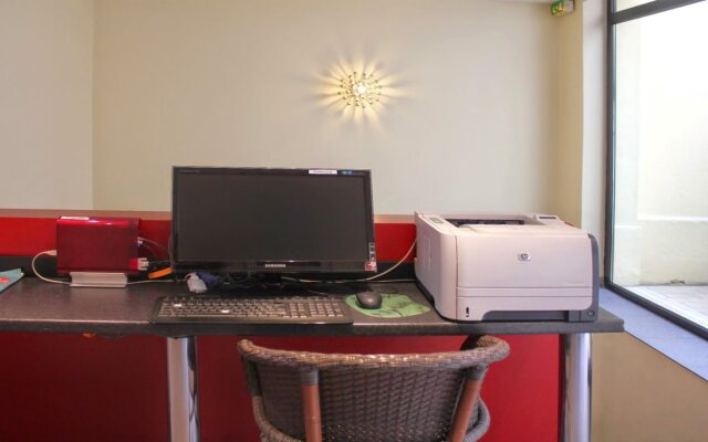 New Hotel Saint Lazare