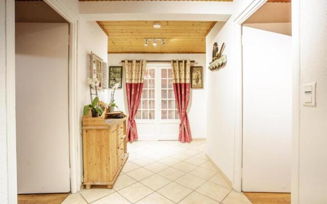 Chalet 10 Pieces 20 Personnes Proche Pistes 75578