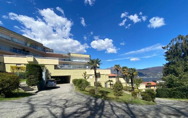 Marconi Lake View Apartment in Baveno