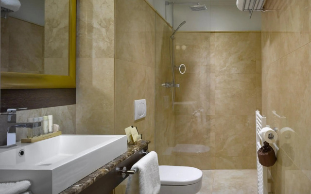Grandezza Hotel Luxury Palace