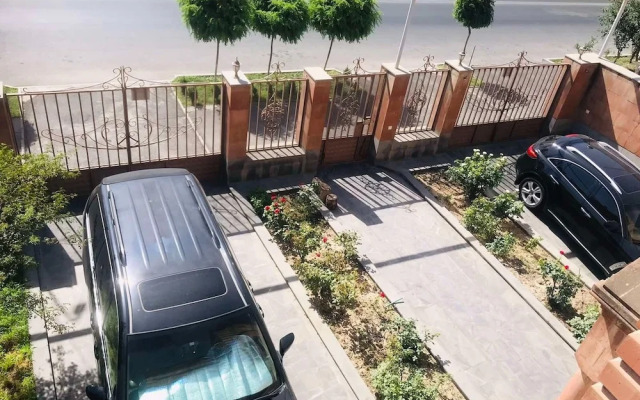 Najaryan’s Family Guest House