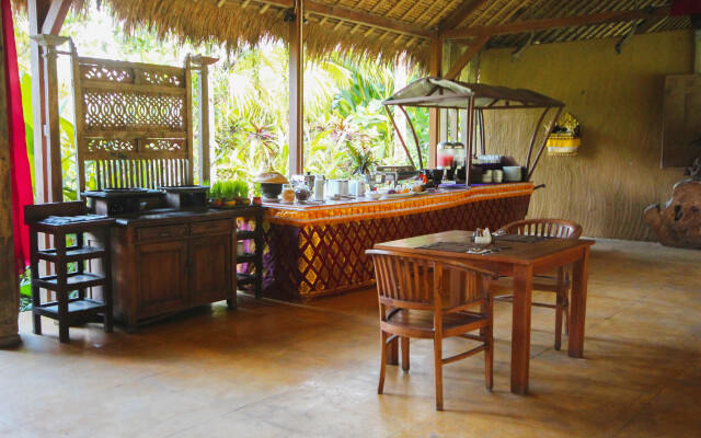 Sapulidi Resort Spa & Gallery Bali