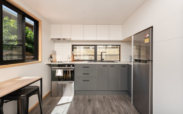 Toodle's Cozy Loft Hideaway