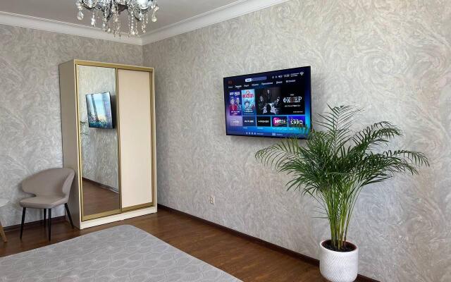 Апартаменты на улице Времена года