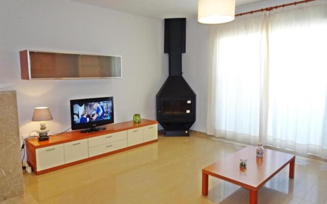 SAN FERNANDO PALACE III - Beach House