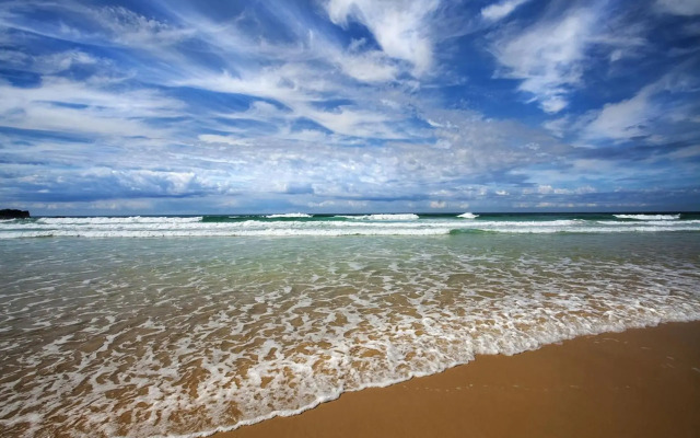 Enterprise St Prestigious Home with Breathtaking Views