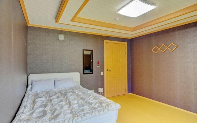 Sungbochon Youth Hostel - Hostel