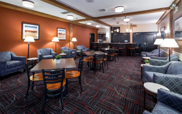 Best Western Plus Como Park Hotel