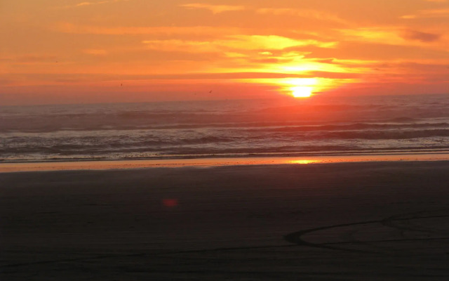 Quinault Sweet Grass Hotel