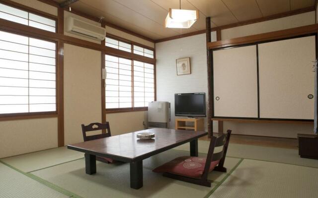 Kusatsu Onsen Kiyoshigekan