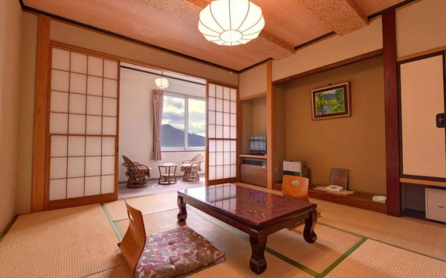 Nikko Sansui