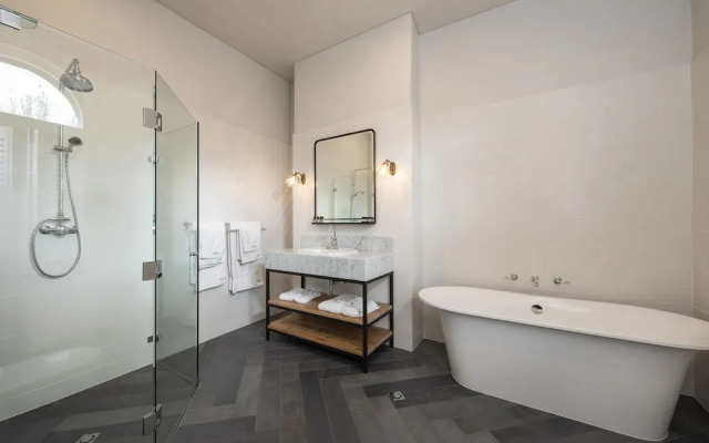 The Crafers Hotel