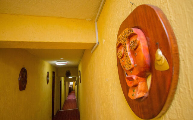 The Luke Hotel