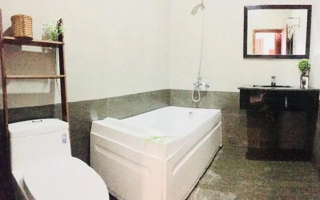Flora Quy Nhon Hotel