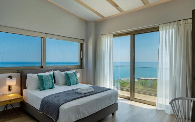 Villa Onyx - With Private Heated Pool