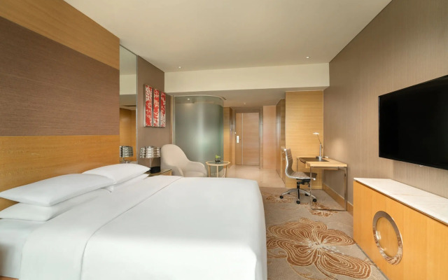 Renaissance Chengdu Hotel