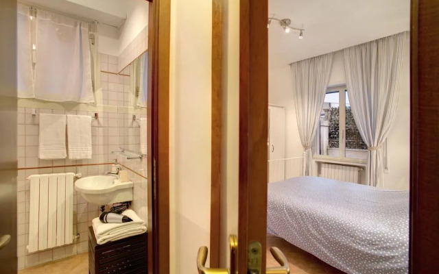 Gallo Vatican Apartments